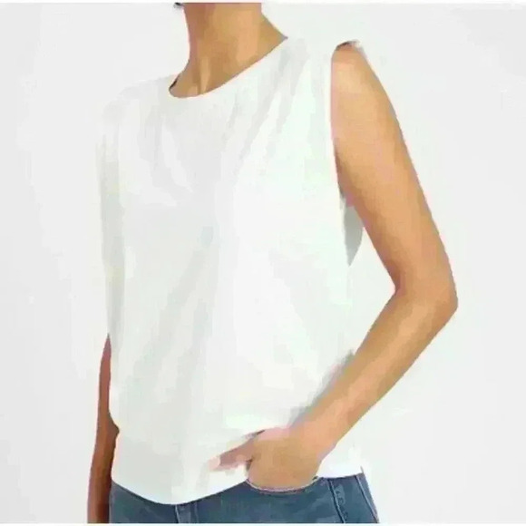 Banana Republic Tank with padded shoulder Size XS. NWT. White - Picture 4 of 4